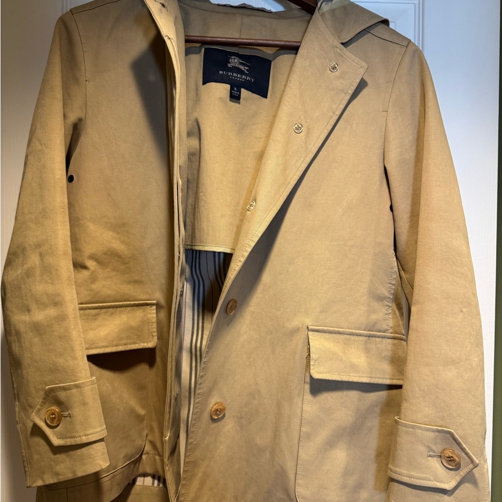 Burberry Beige Trench Rain Coat Jacket